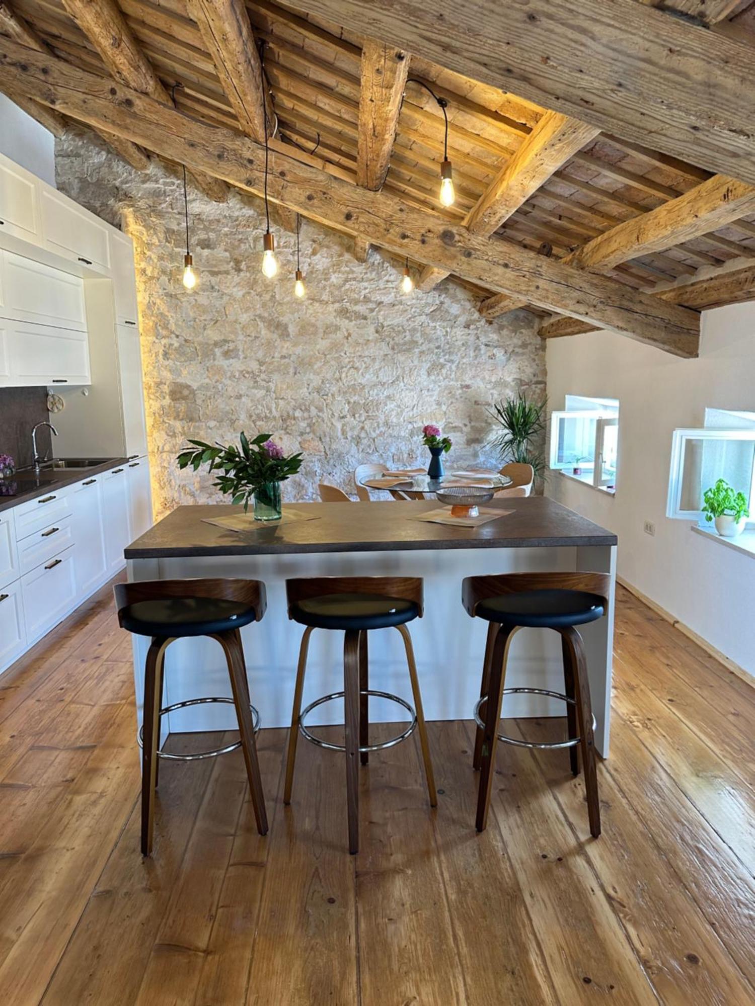 Apartment Luka Rovinj Bagian luar foto