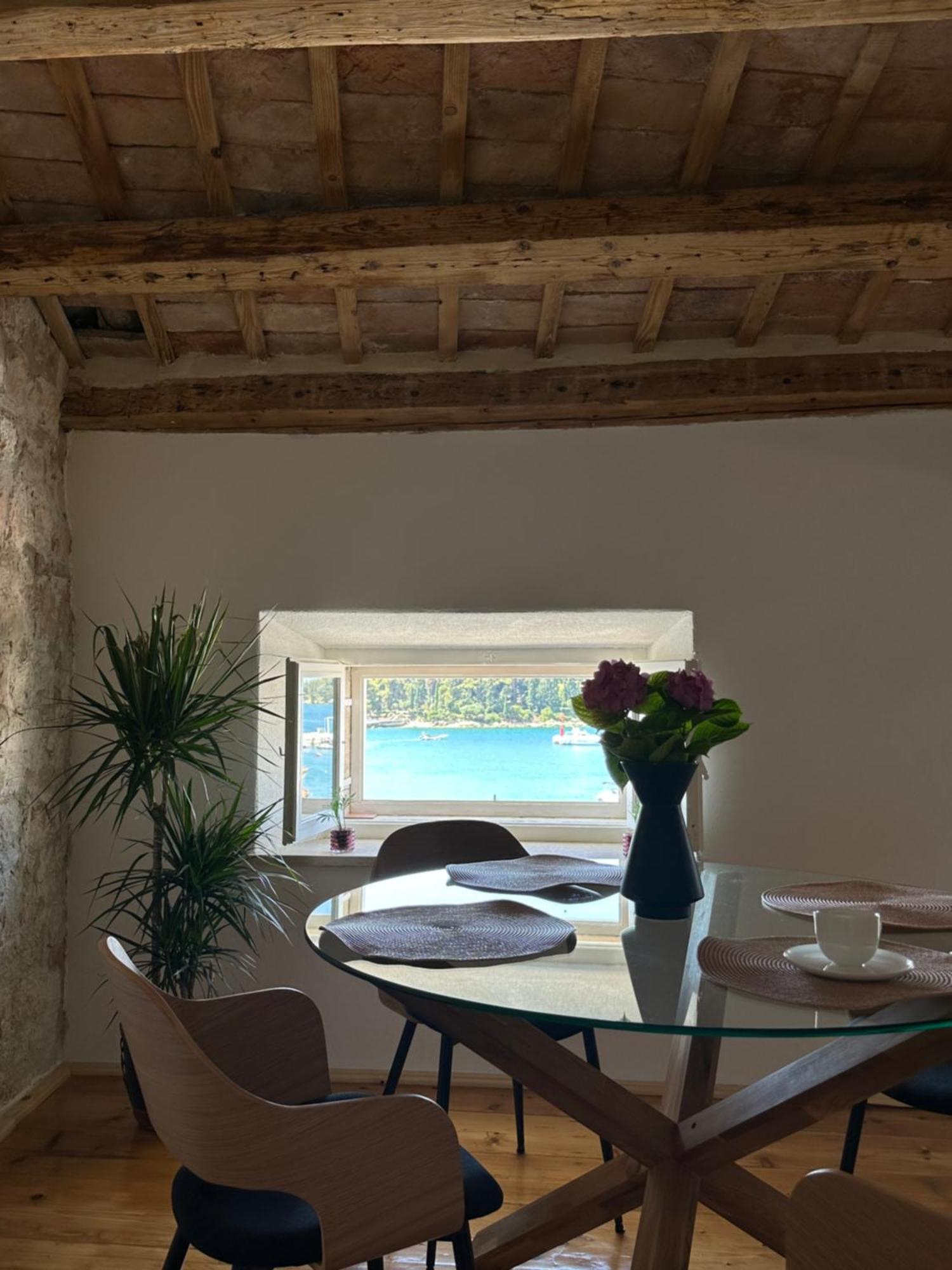 Apartment Luka Rovinj Bagian luar foto